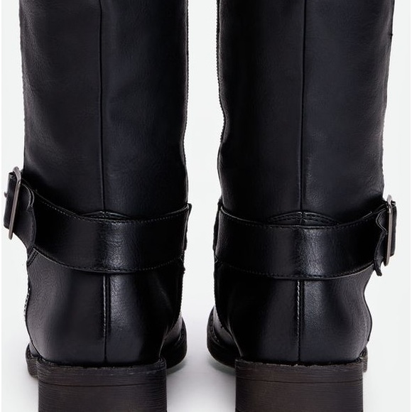 New Size 6W Womans Faux Leather Boots - Picture 3 of 5